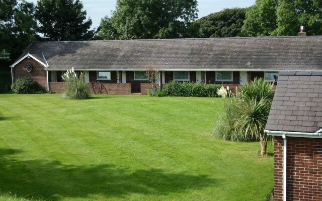 Stables Country Lodge