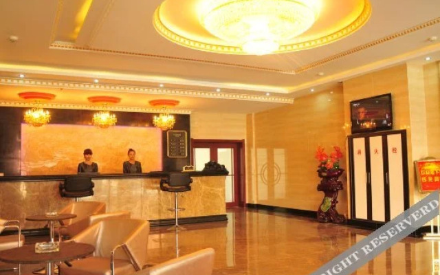 Yulong Hotel