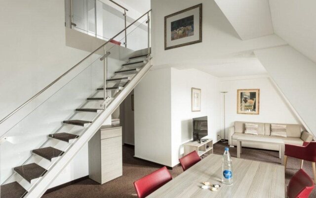 EMA House Hotel Suites