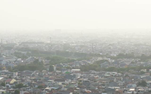 Comfy 2BR Puri Orchard Apartment