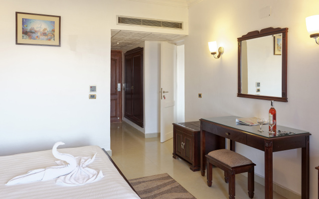 Three Corners Happy Life Beach Resort - All Inclusive