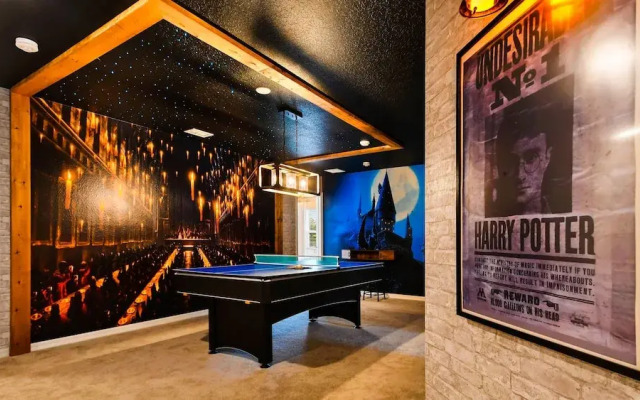 Extraordinary 10br Private Pool Spa Near Disney