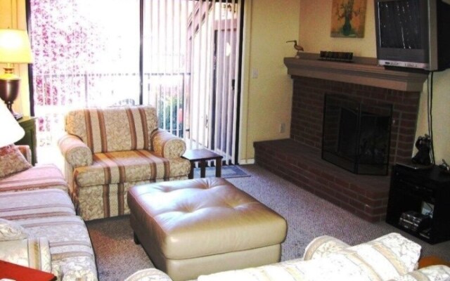 Lake Arrowhead Village 2 Bedroom Condo