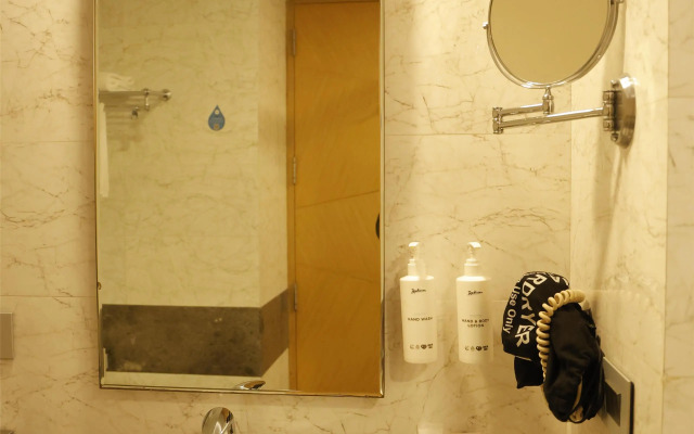 Radisson Resort & Spa Kandla