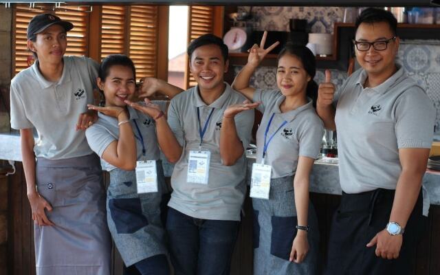 H-Ostel - Adults Only