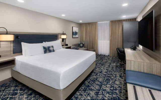 Wyndham DFW Airport
