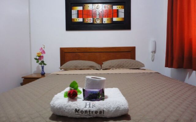 Montreal Hostal
