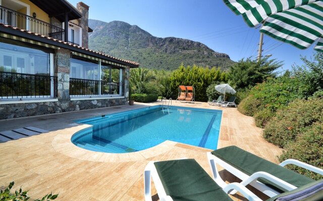 OVA4800 Villa Anahtar 3 Bedrooms