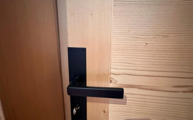 Budget room mountain view ground floor of Chalet Solaria