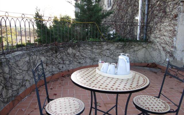 Le Castel du Mont Boisé