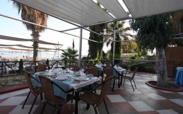 Mira Meridia Beach Hotel
