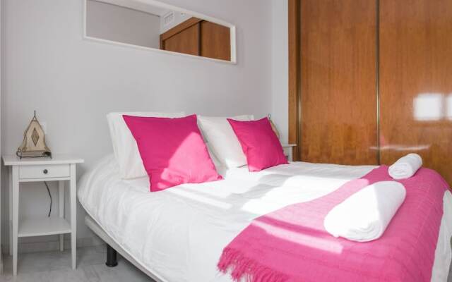 Estudio con parking y piscina en Fibes