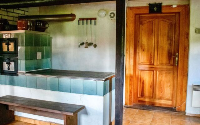 House Kámen Arnoltice