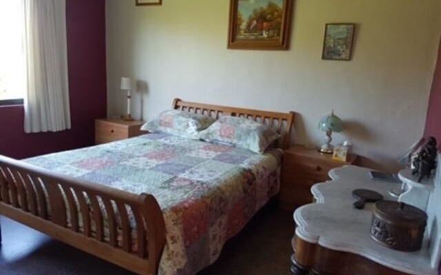 Highgate Bed and Breakfast & Garden