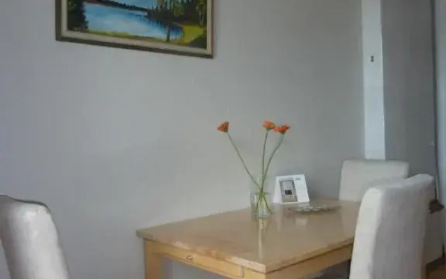 Ezera street apartment 9