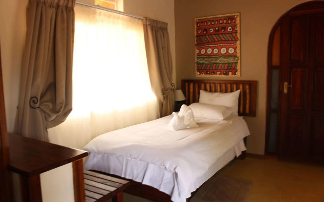 Hobatere Lodge
