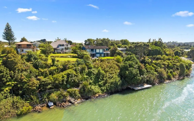 The Palm House - Kerikeri Holiday Home