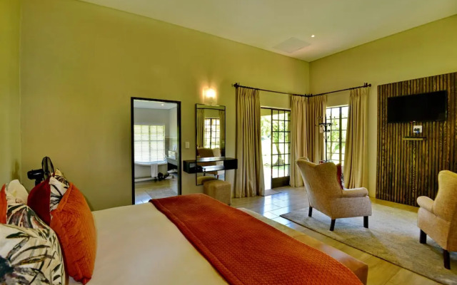 African Hills Safari Lodge & Spa
