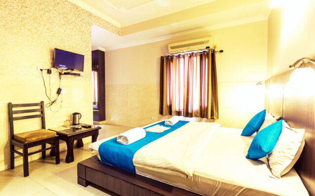 ZO Rooms MI Road