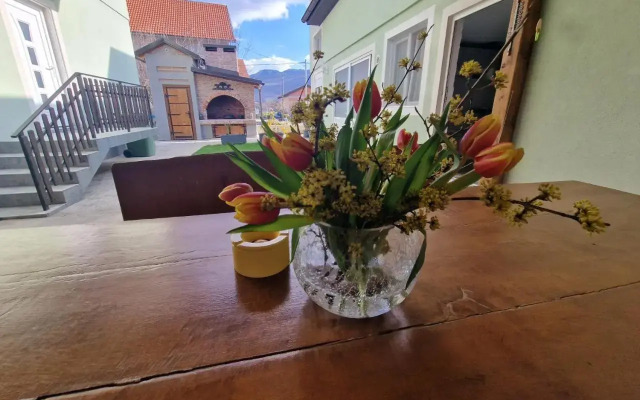 Apartman Ana Gracac