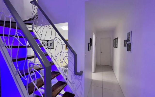 Kandi Suites 2BR with private Jacuzzi