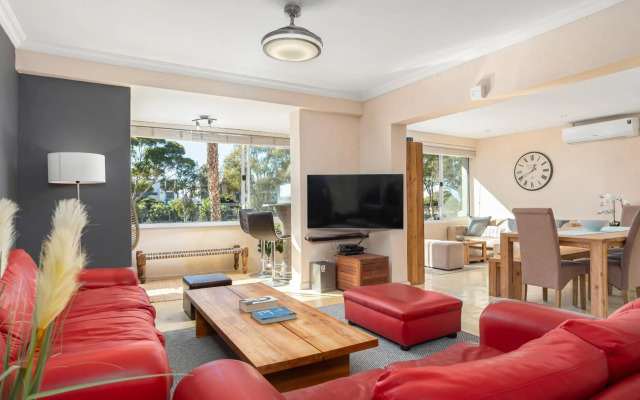 Devonshire Apartment