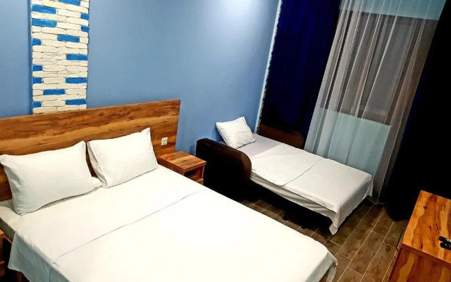 Apartment Memed Kontselidze 14