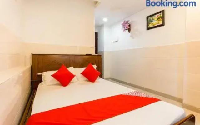 Song Xanh Hotel