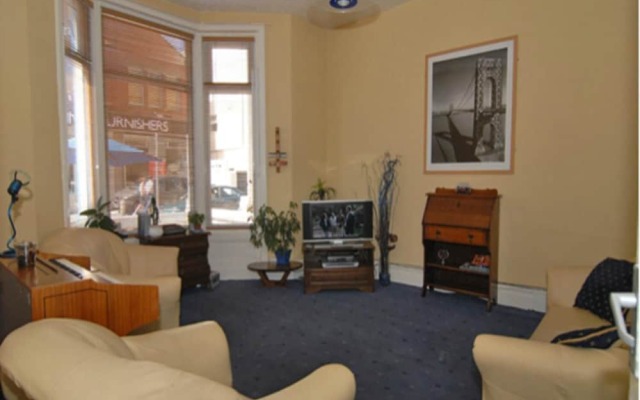 Bridges Guest House