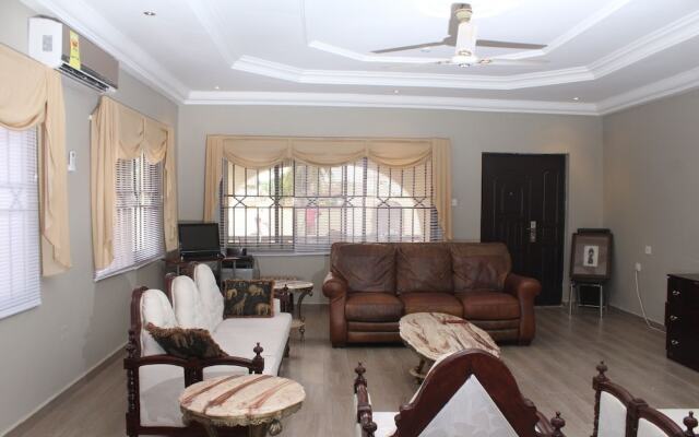 Rose Leat Elegant Bed & Breakfast