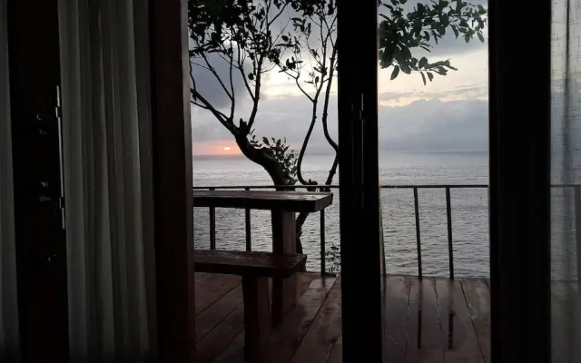 Eco-tourist Dream Beach Cliff Villas