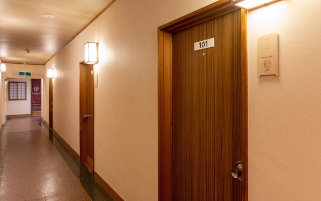 Oyo Ryokan Tsuki No Niwa Bandai Atami Onsen
