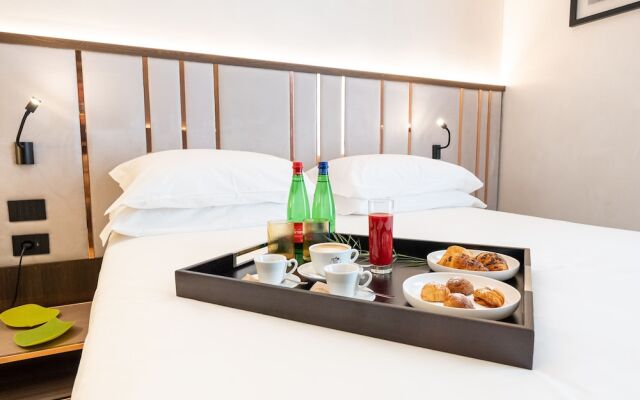 Agra Suites