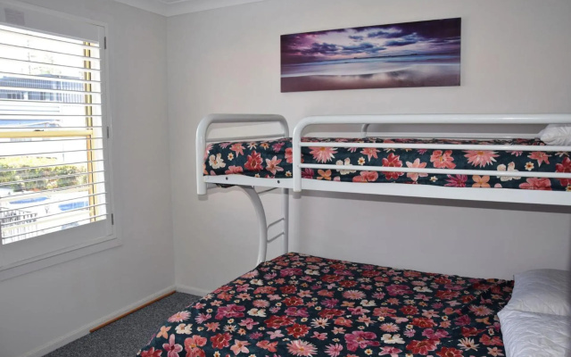 Ocean Shores 7 South West Rocks – Guest Rooms – South West Rocks