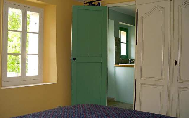 Family Apartment, 2-6 People, In Provenve