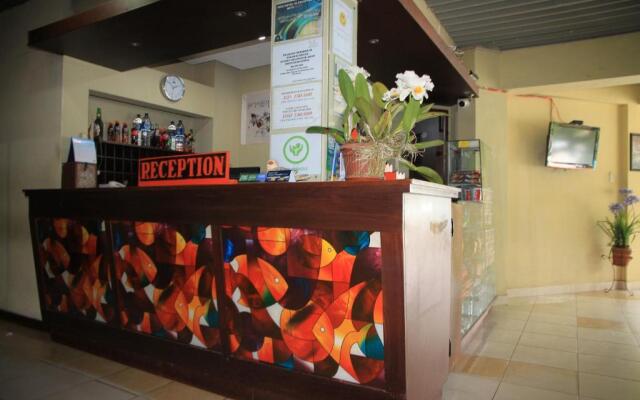 Pandu Lakeside Hotel Parapat - Toba Lake