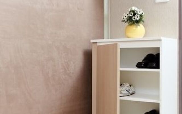 Chrisma Condo By Renvio