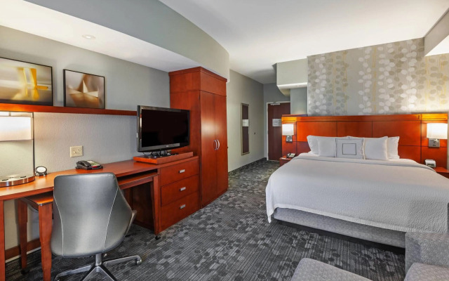 Courtyard by Marriott Tulsa Woodland Hills