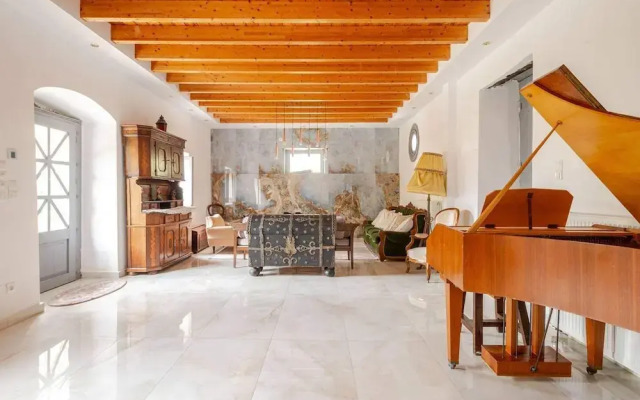 Serenity Retreat in Pidasos