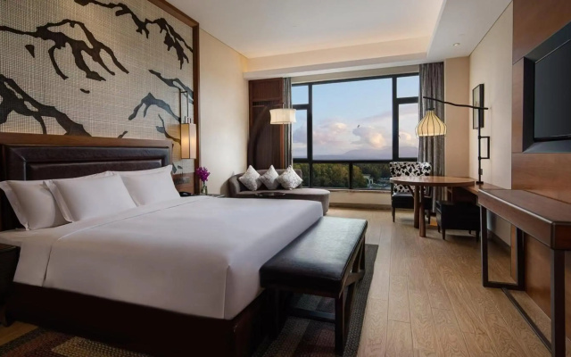 Crowne Plaza Resort Changbaishan Hot Spring by IHG