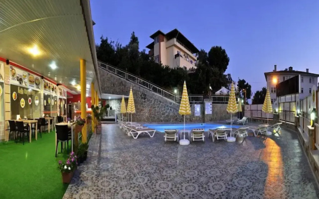 Ali Unal Apart Otel