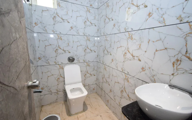 Hotel A1 Vastrapur