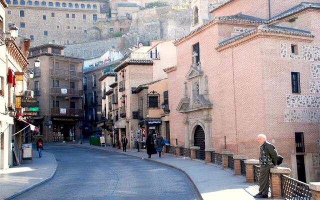 Apartamentos Adarve Toledo