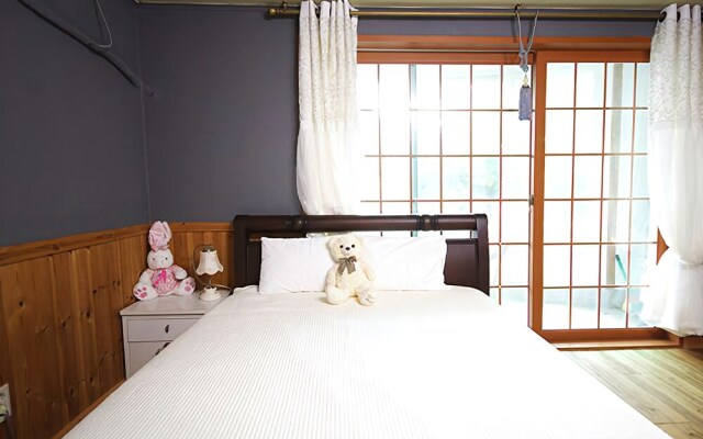 Gyeongju Evergreen Penison