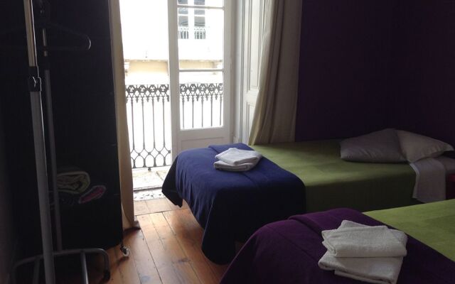 Lisbon RiverView Hostel