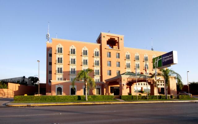 Holiday Inn Express Torreon, an IHG Hotel