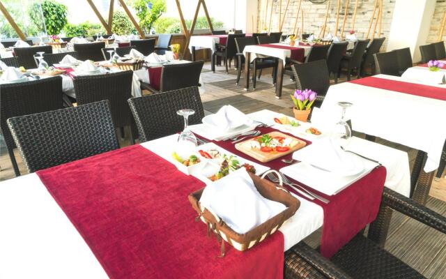 White City Resort Hotel
