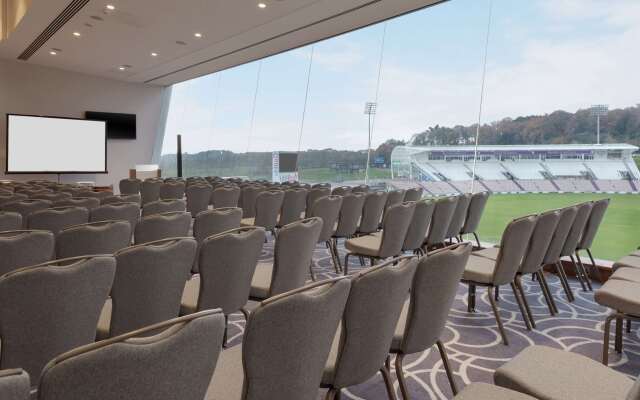 Hilton Southampton - Utilita Bowl