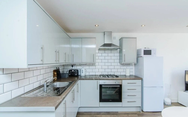Short Stay Bristol - Freeland Rear House