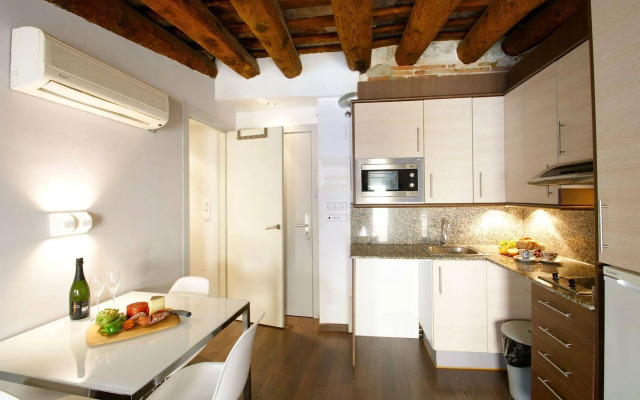 Feel Good Apartments Borne Down Town